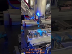 Αυτοματοποιημένο εξοπλισμό συγκόλλησης λέιζερ Μεγάλο όγκο μηχανή συγκόλλησης λέιζερ 200W